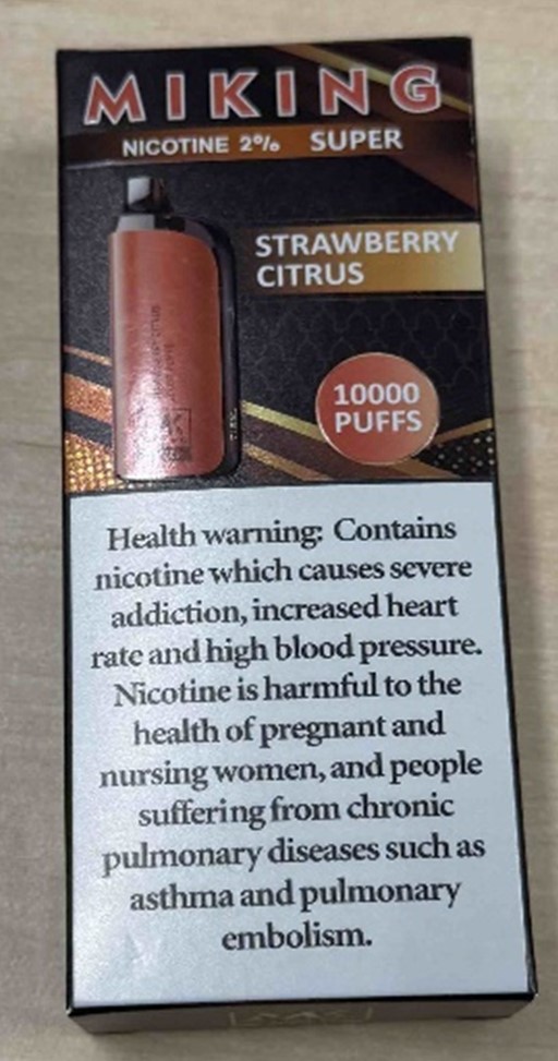 Jednorázová elektronická cigareta zn. MIKING SUPER, 10000 puffs, NICOTINE 2%, objem: 9 ml: Fotografie